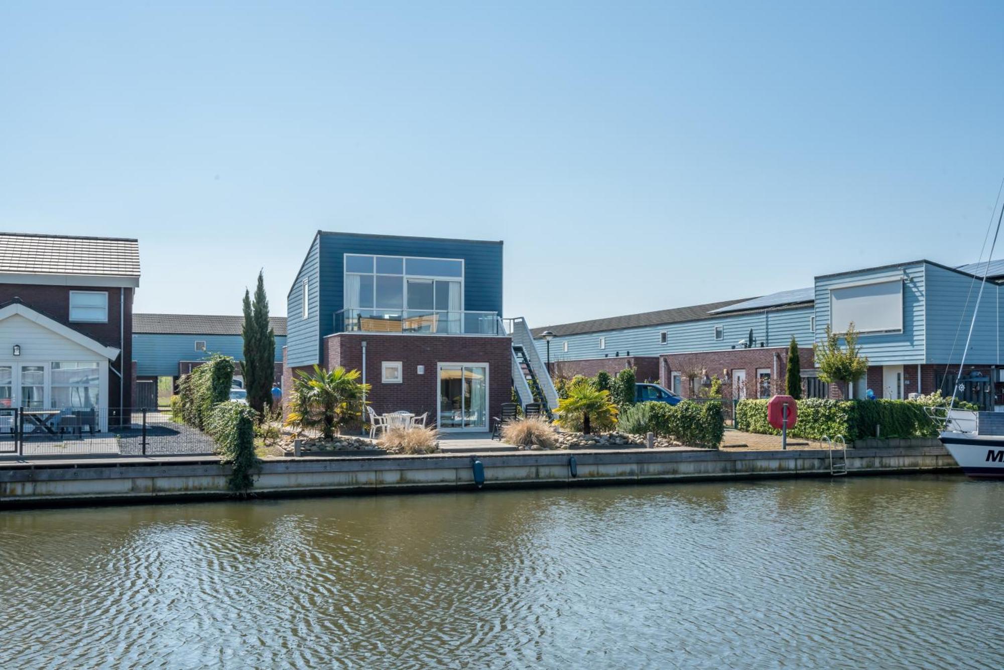 Nautic Rentals - Marinapark Oude-Tonge Екстер'єр фото